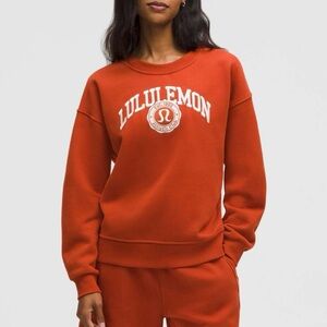 Lululemon Perfectly Crew Graphic Crewneck‎